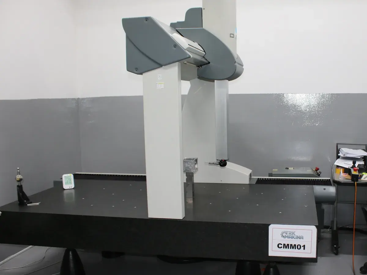 DEA coordinate measuring machine in the measuring room