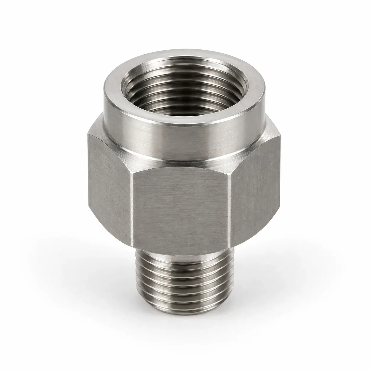 Sensor mounting adapter — Stainless steel and aluminium, threaded and flanged